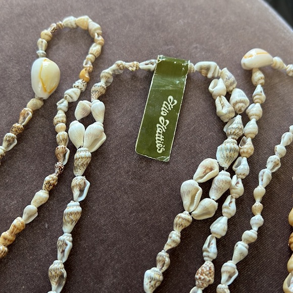 Hilo Hattie Shell Necklace Hawaiian 36" Set of 4 - Picture 3 of 3